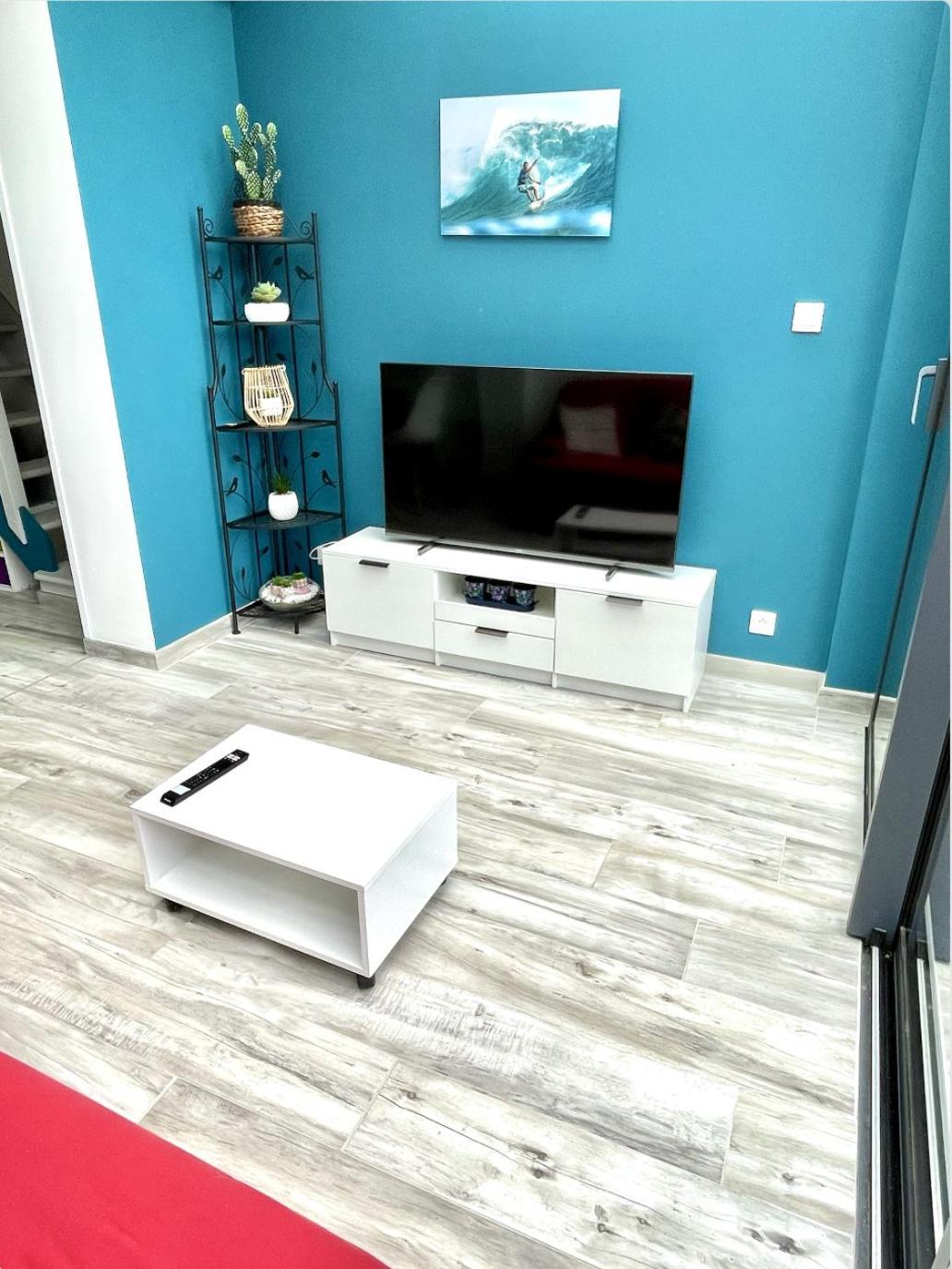 Jolie Petite Maison A 500M De La Plage D'Erdeven Esterno foto